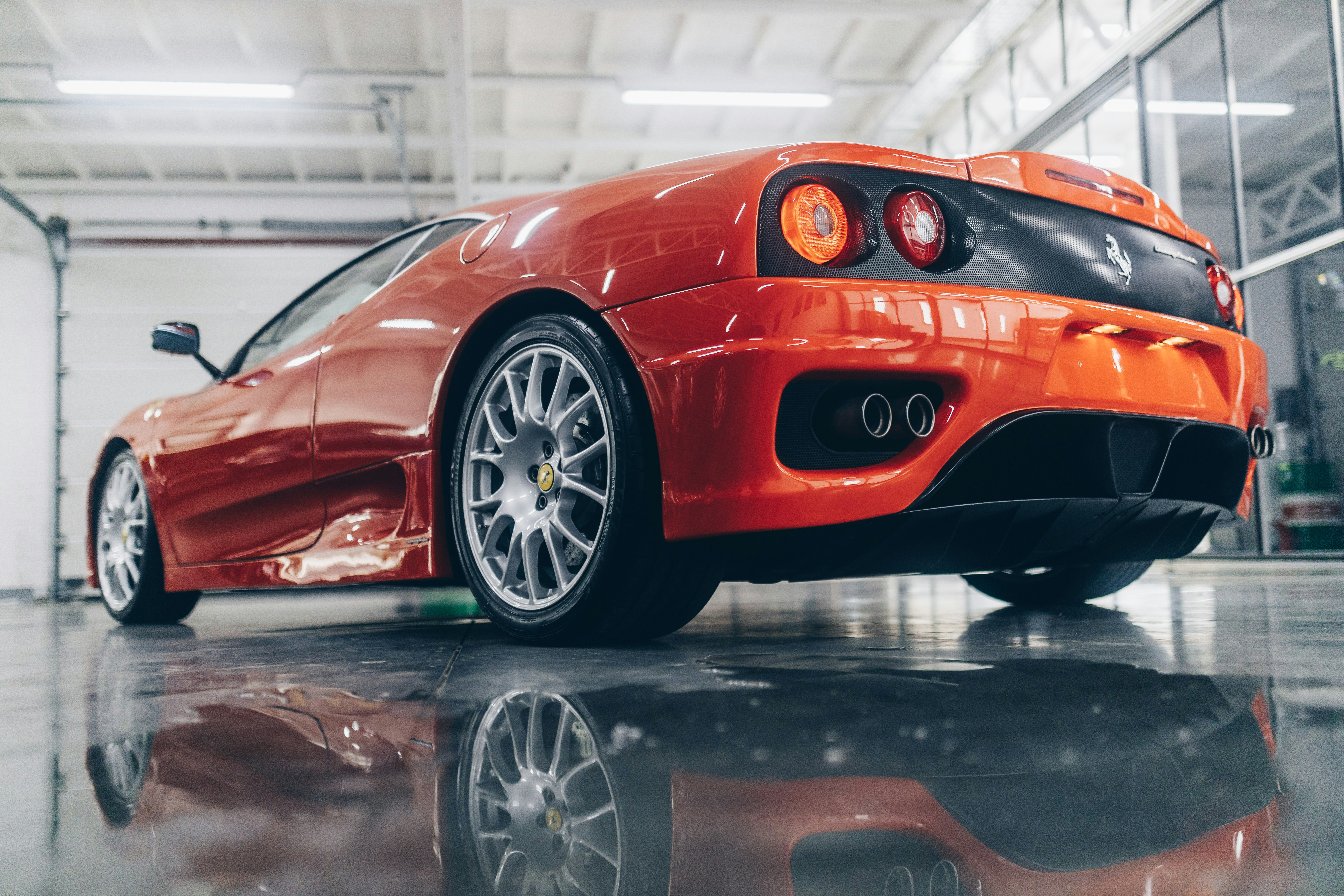 Photo by lorenzohamers