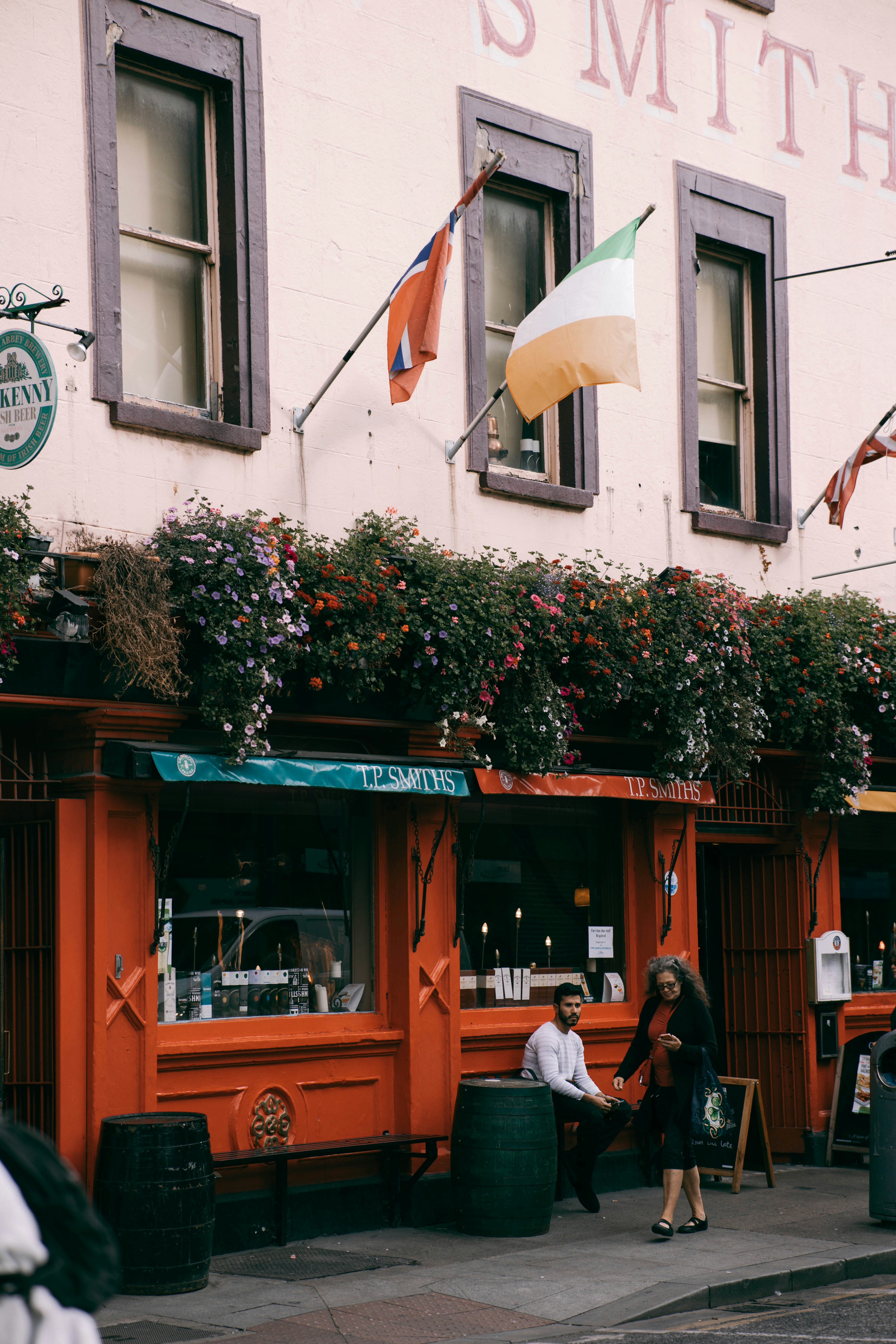 A Comprehensive Guide on How to Get a Job in Ireland Without an LMIA