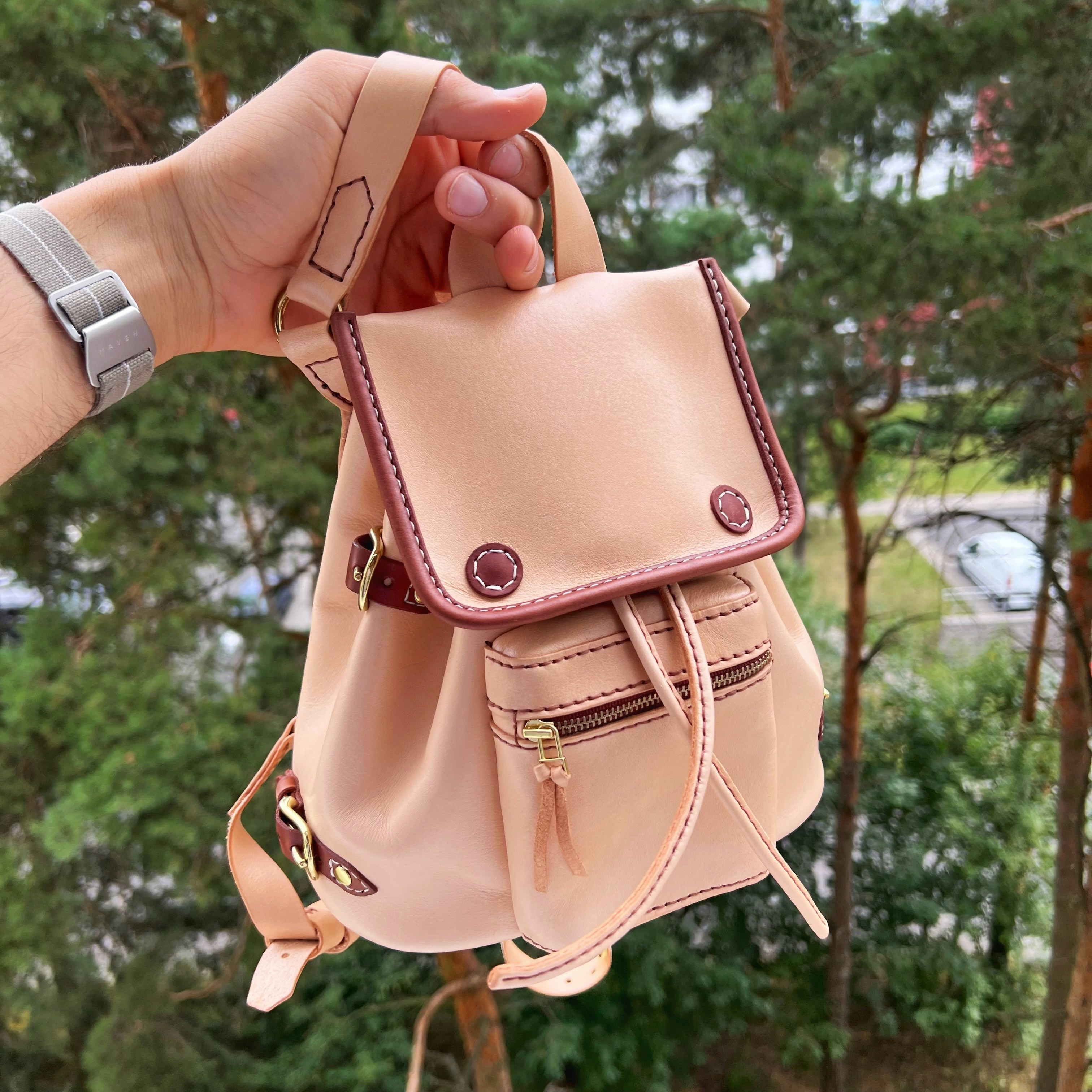 Trendy Handbags Collection