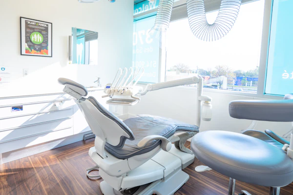 Dentist Google Ads Cost in Houston: Average CPC & Cost Per Lead (2026)