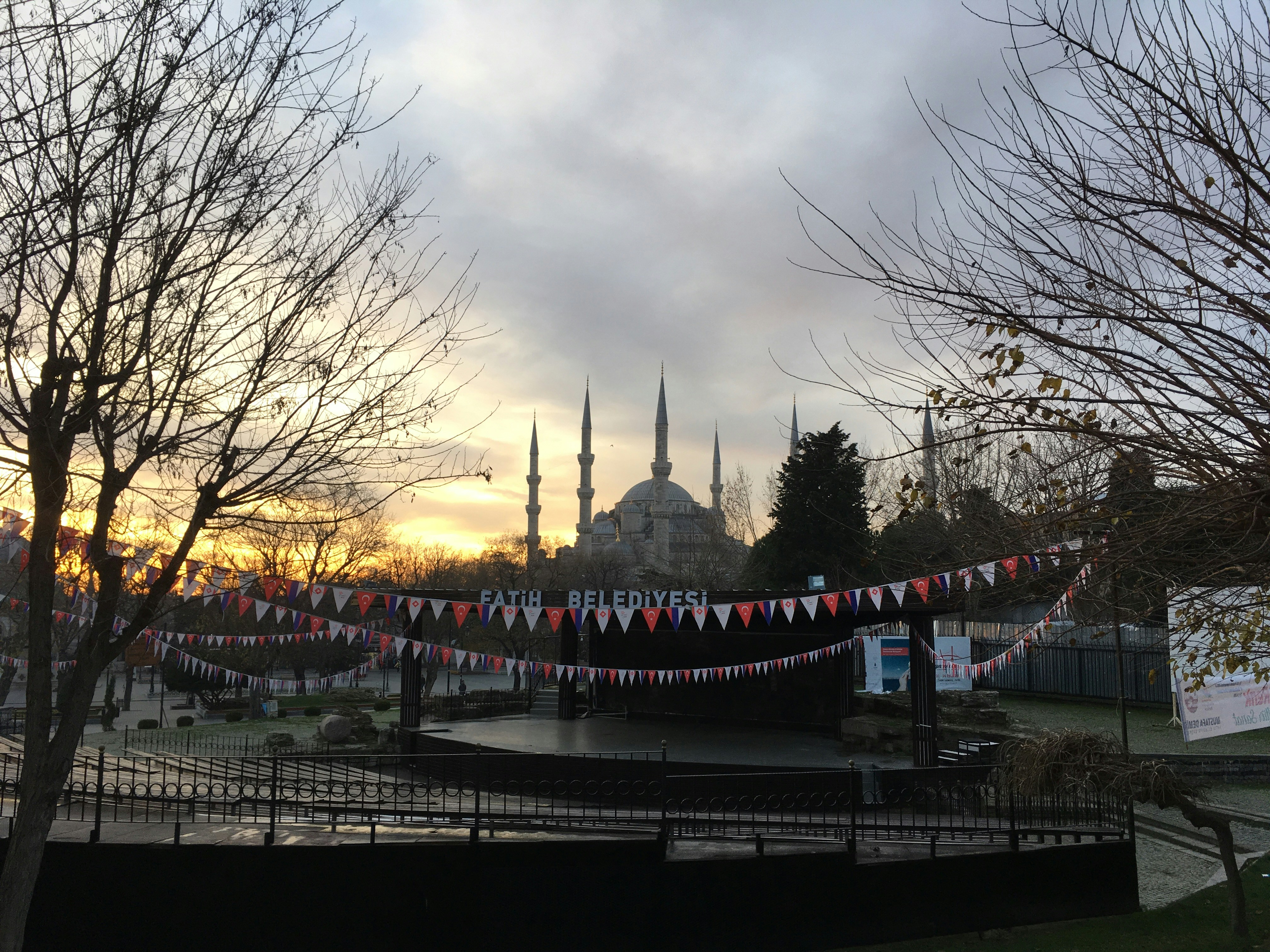 Salih Tıraş’la Açık Mikrofon Ankara Sahnesinde - Kültür-Sanat haberi görseli