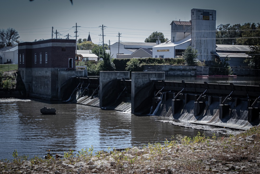 a dam with a bridge over it