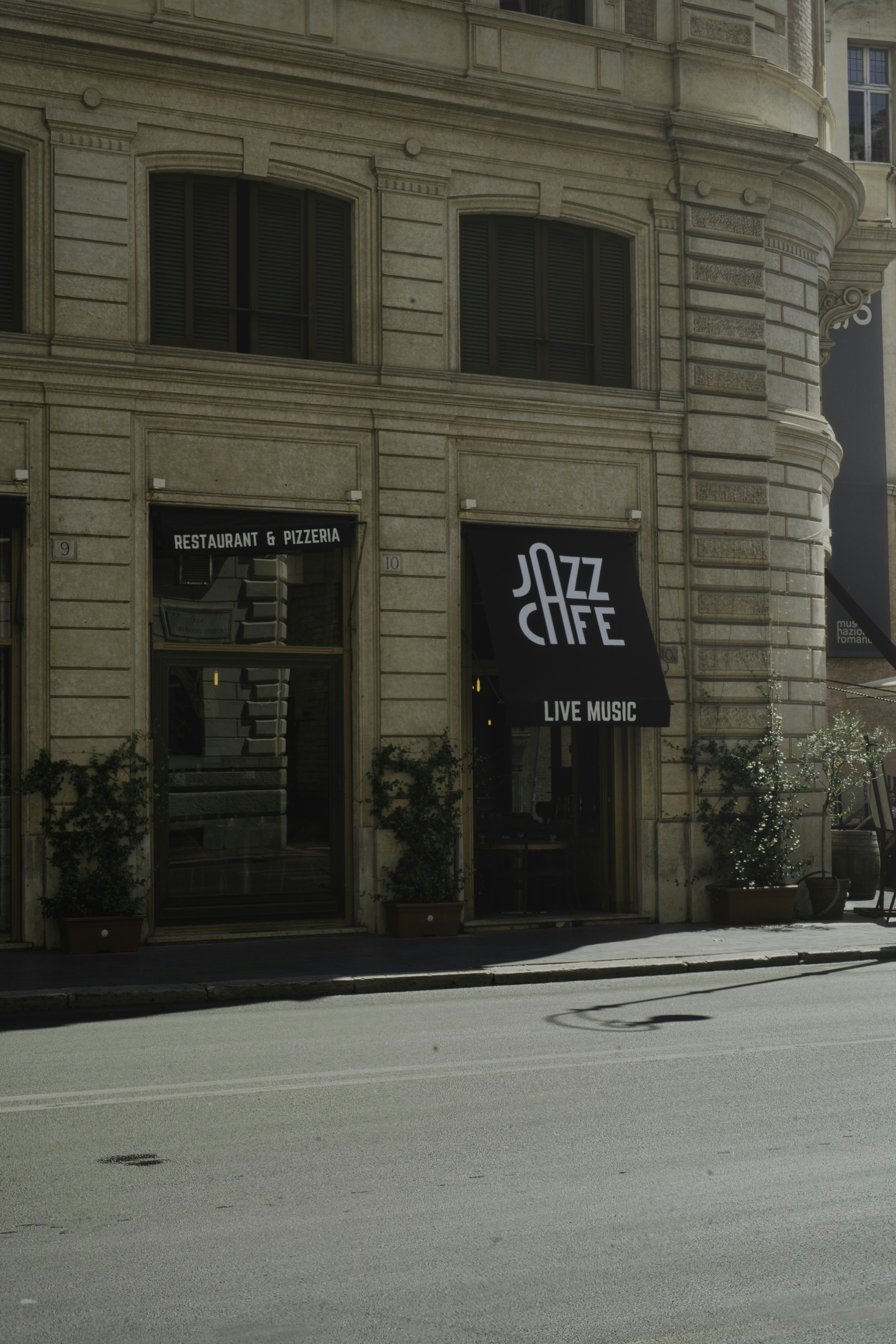 cool jazz restaurant / pizza shop in rome, italy
