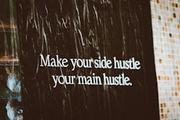 Motivational money quote about success, wealth building, financial freedom, making money online.