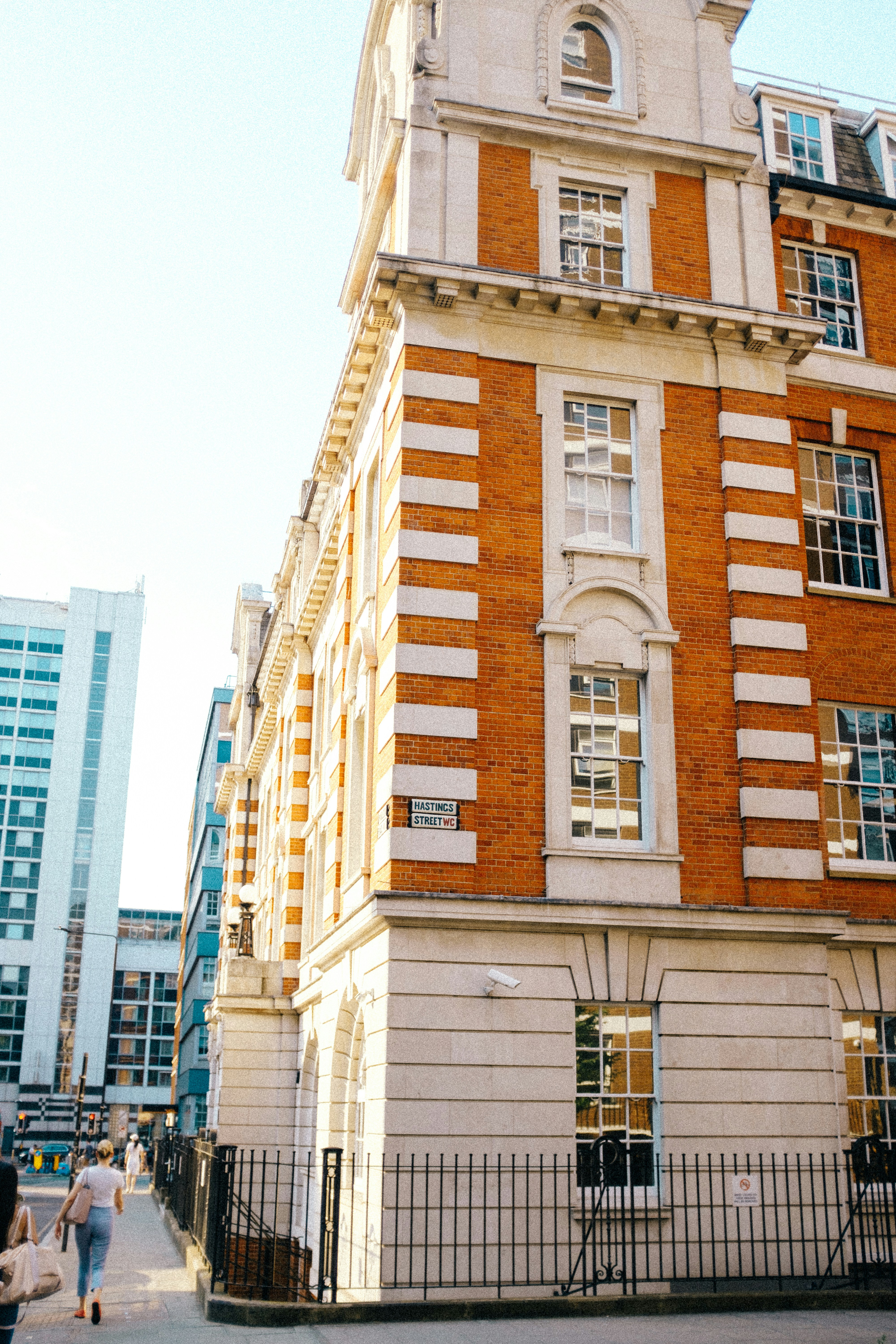 Photo by itsmaemedia