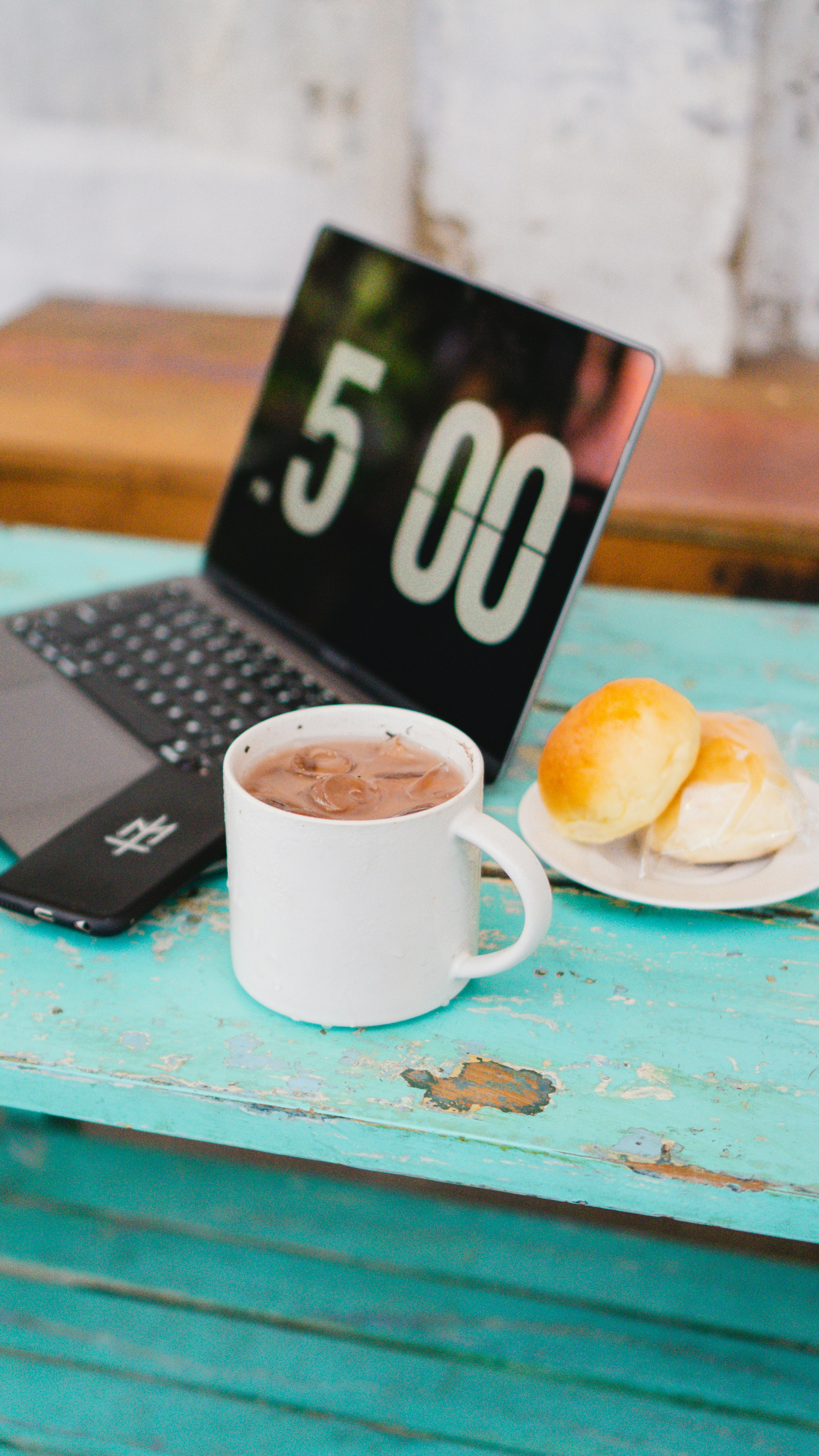 12 Daily Motivation Micro-Habits That Improve Online Work Performance