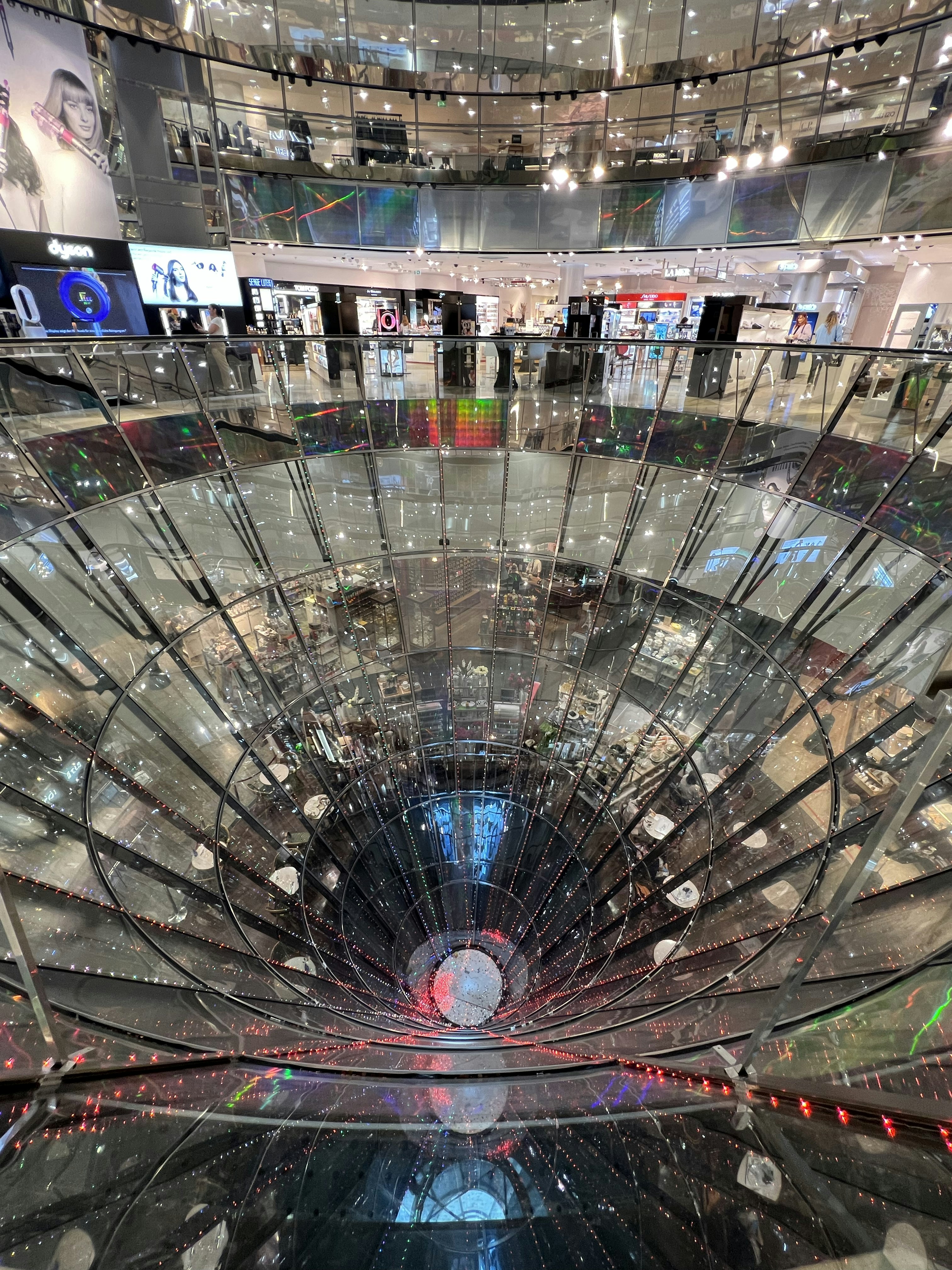 Central Pattana's Bold Investments: Shaping Thailand's Retail Future