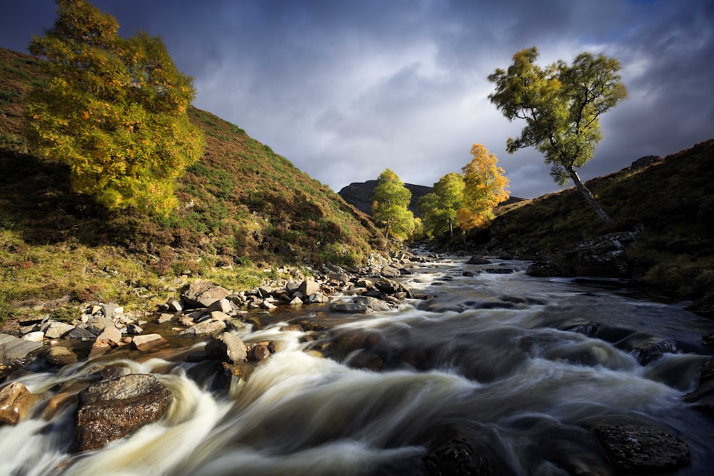 a river running through a rocky area