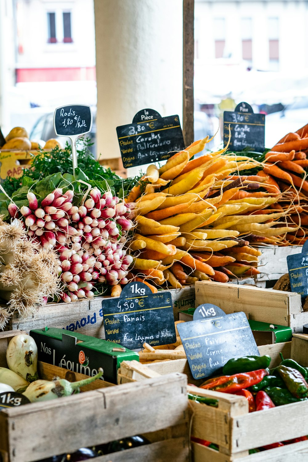 야채와 과일이있는 시장