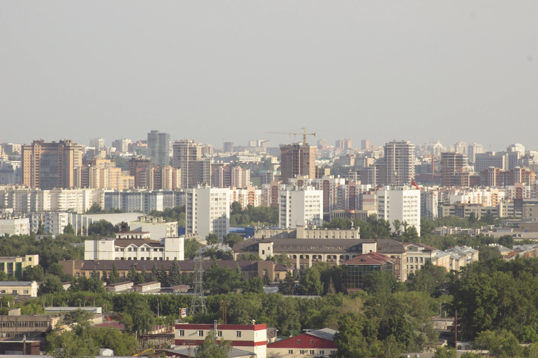 Современная городская застройка Казани