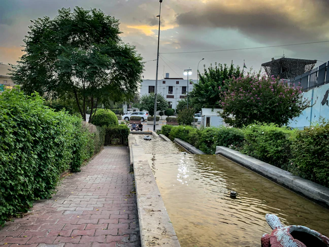 3-Day Budget Itinerary for Najaf, Iraq | Backpacking Guide