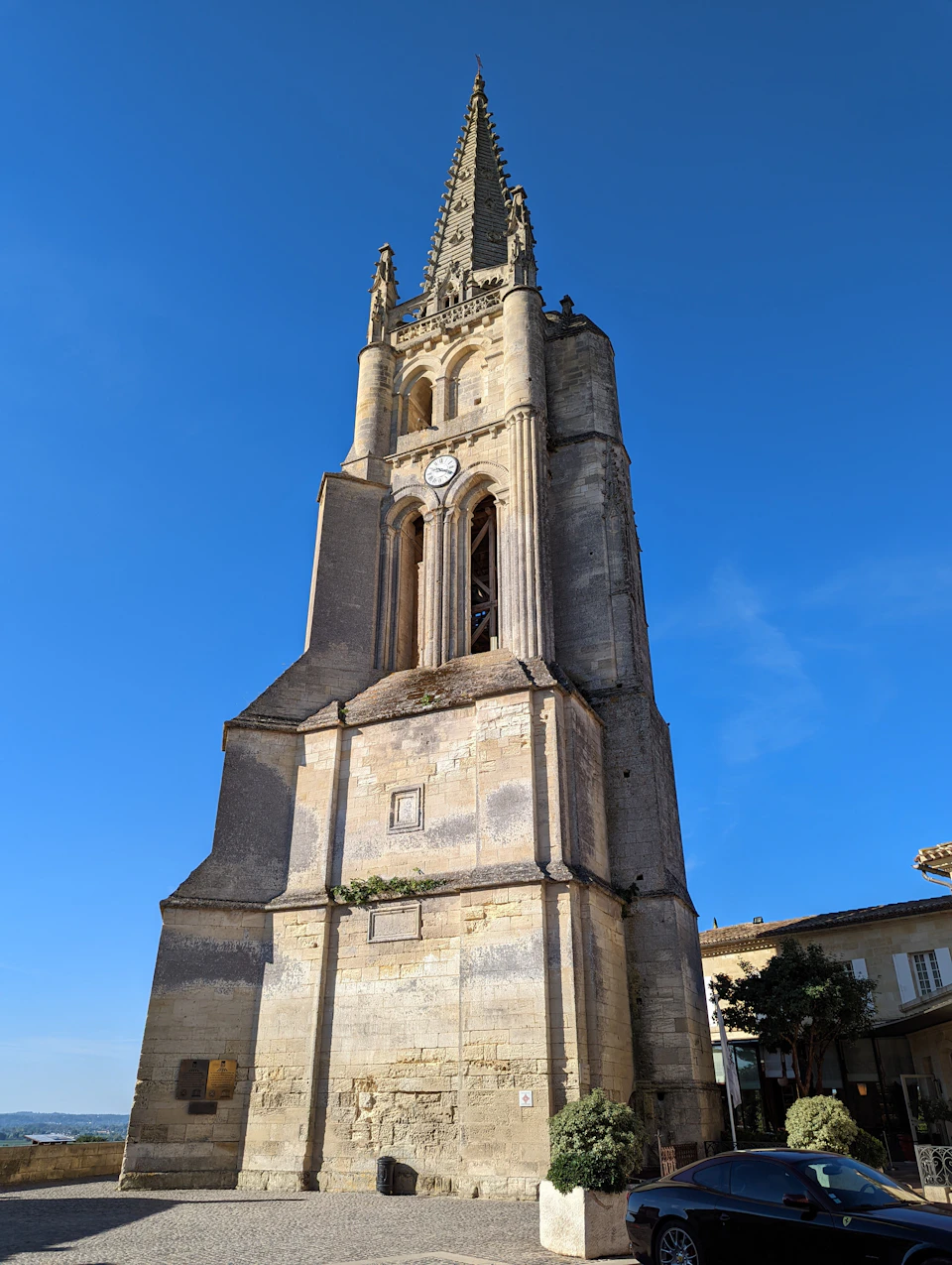 12th-century Romanesque bell tower rising above Saint-Émilion village