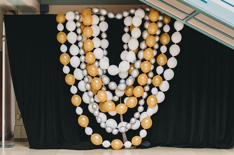 Balloon Wall