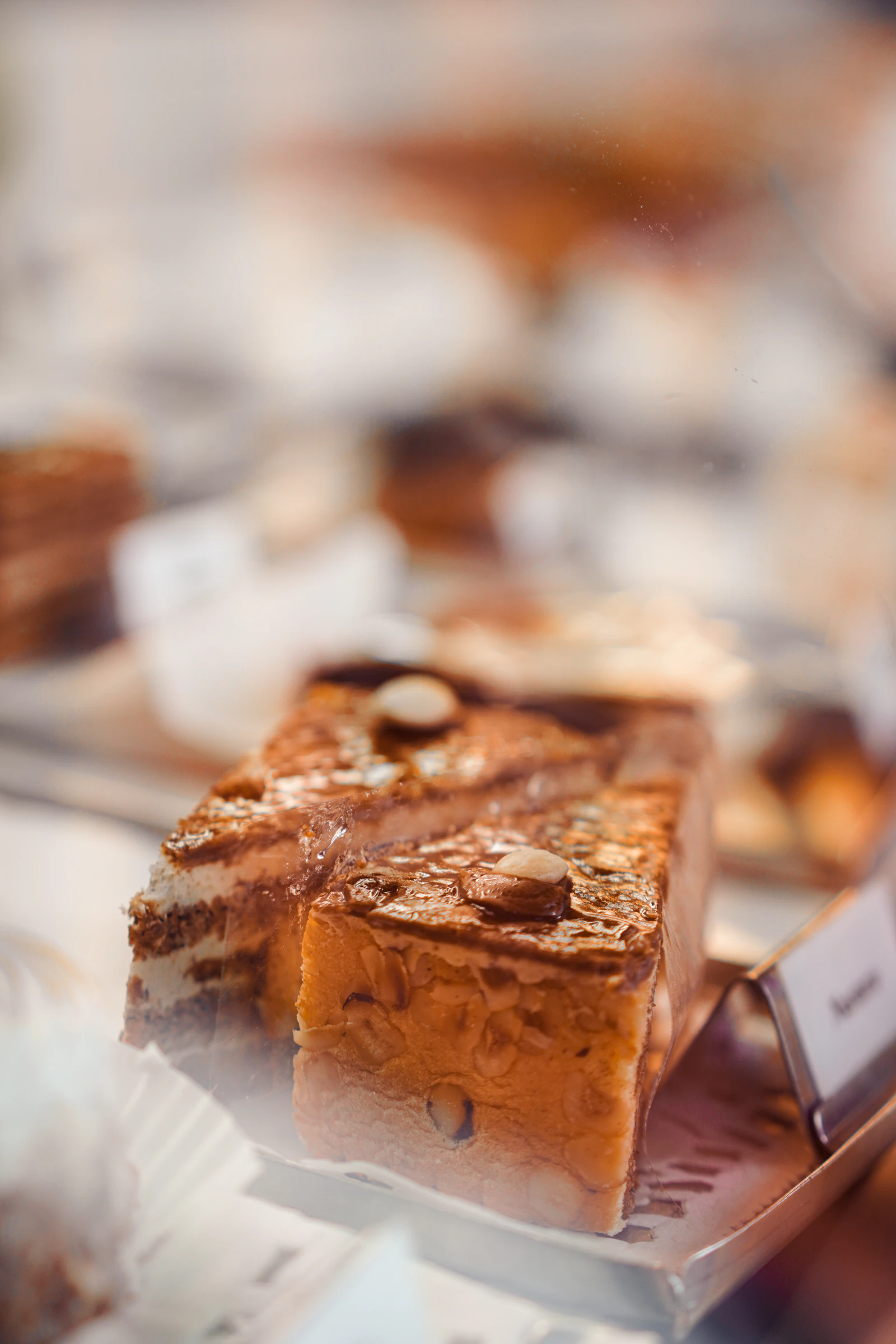Illustrative photograph for what to eat in vienna in one day; it does not document a named venue or current service.