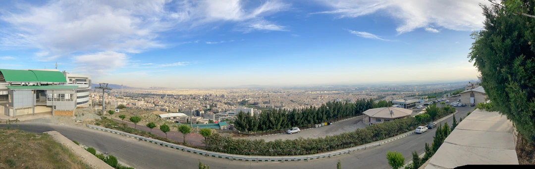 15-Day Iran Budget Backpacking Itinerary | Save Money