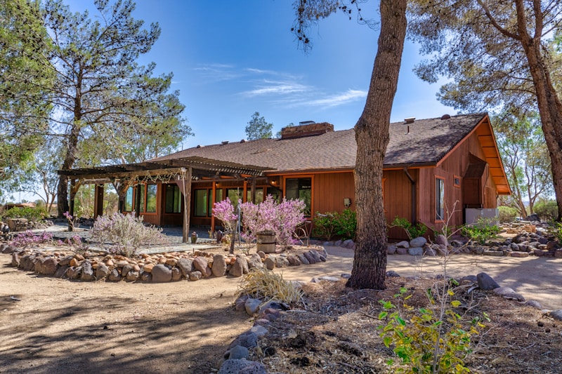 Henderson home fully equipped with rooftop solar and battery storage by Vegas Solar
