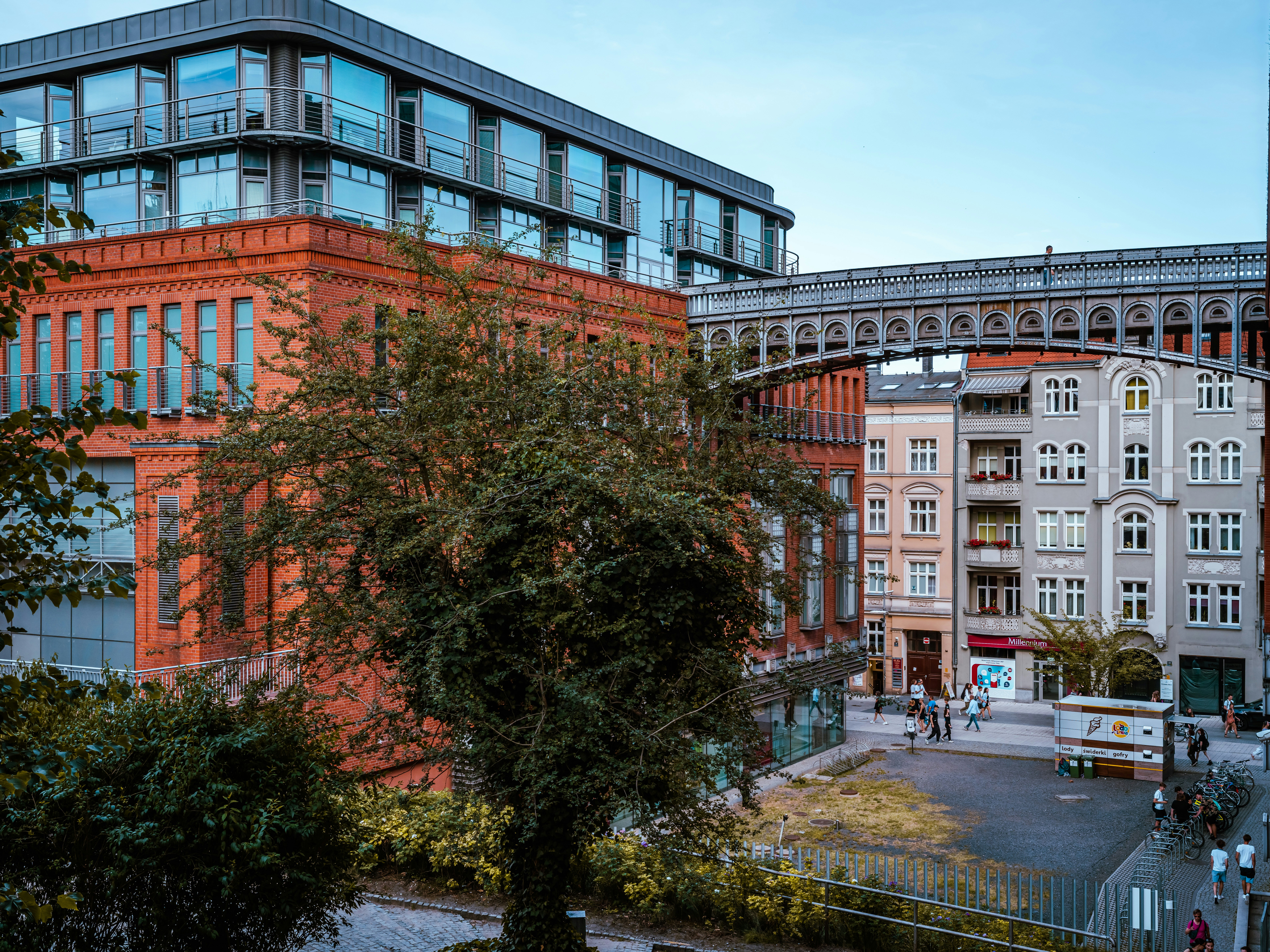 Photo by egorkomarov