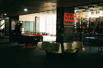 Photo of the new BGS venue at Espace Tabourot des Accords in Saint Apollinaire, filled with vintage pinball machines.