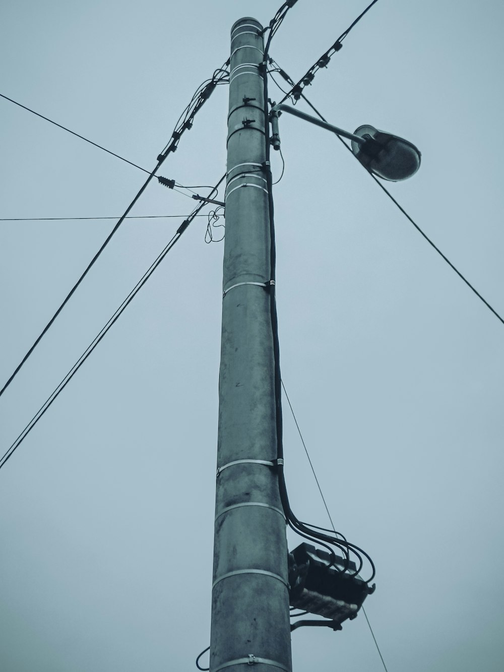 a pole with a couple of lights