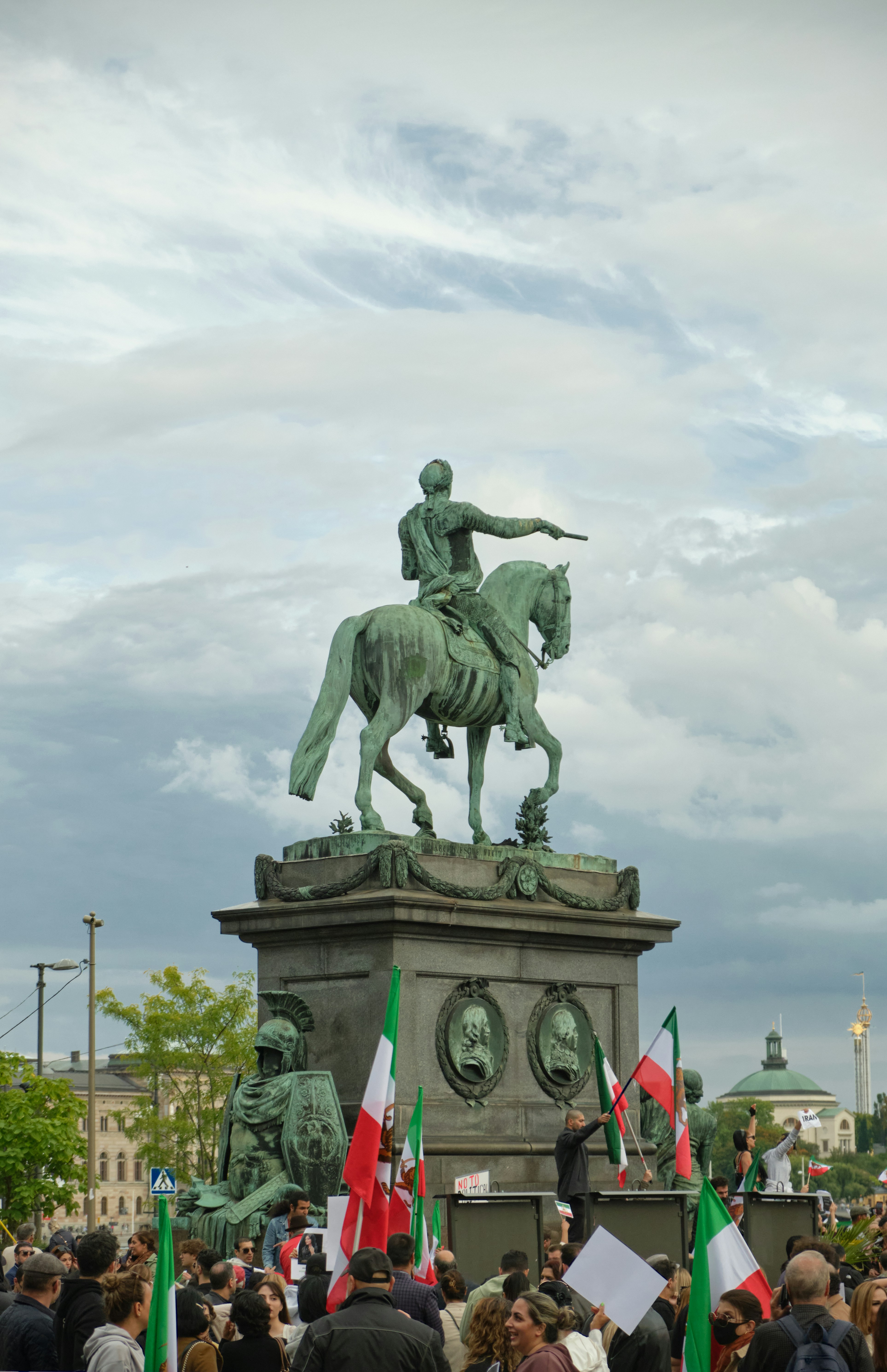 Photo by artinbakhan