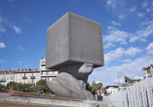 a statue of a person