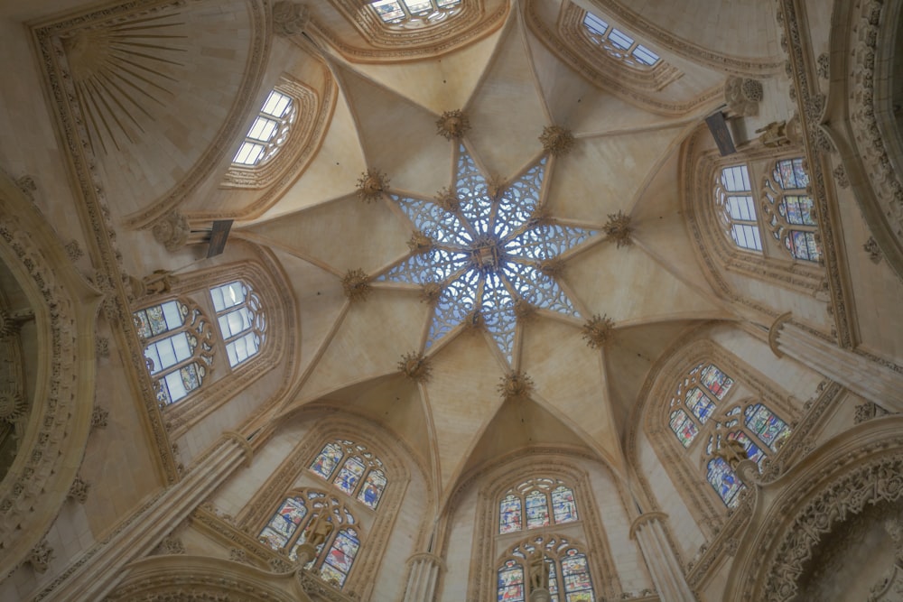 a ceiling with many windows