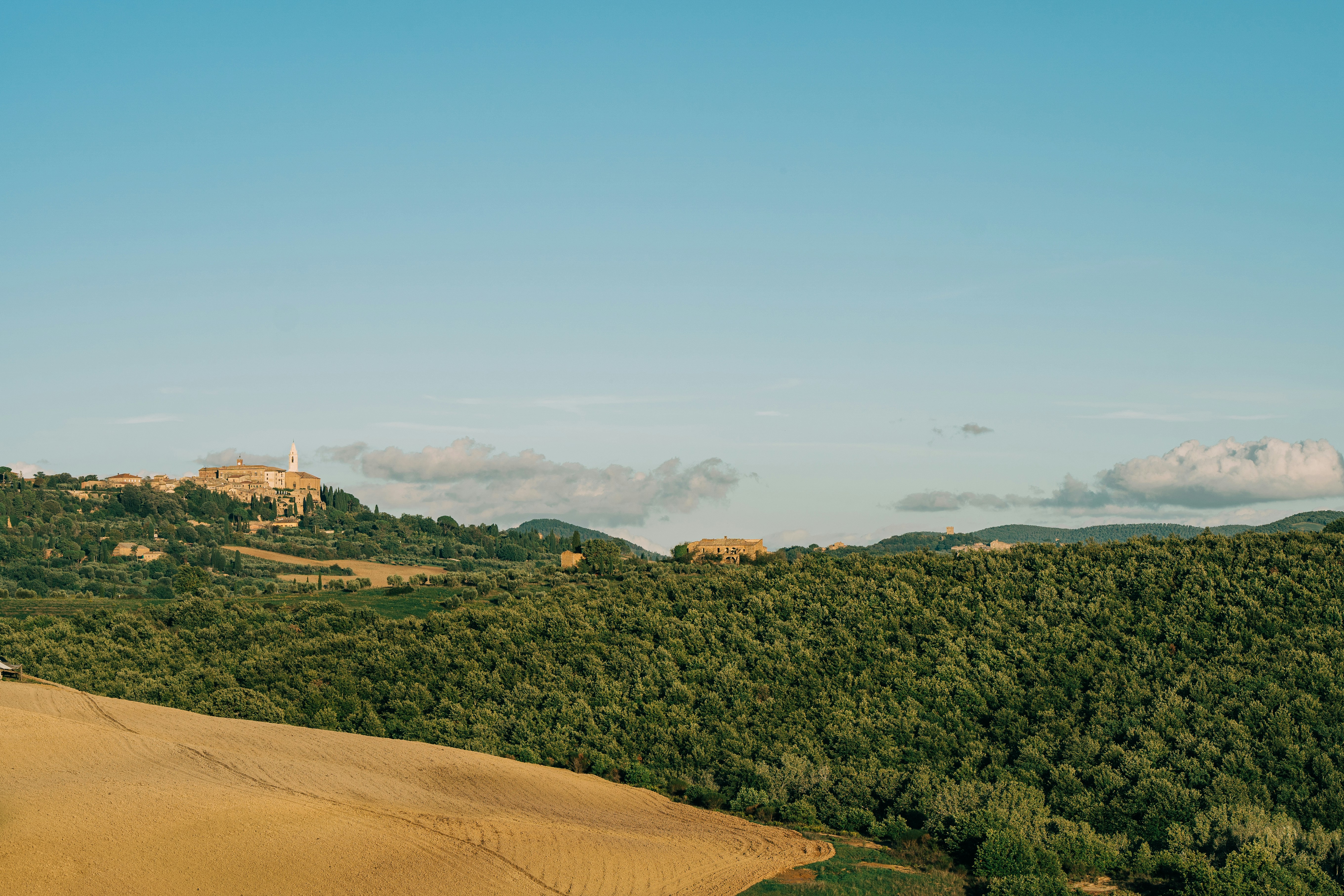 Photo by gabiontheroad