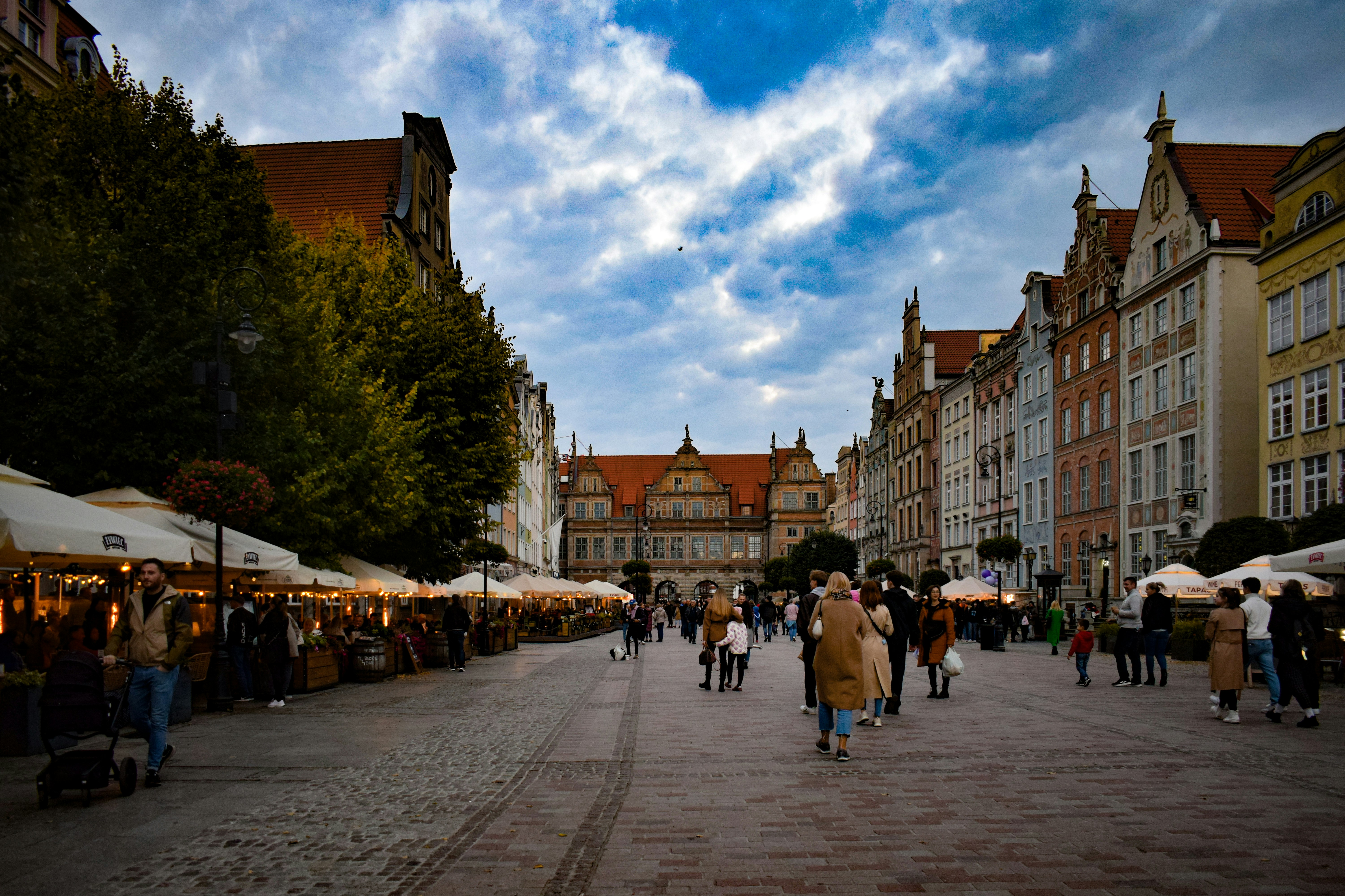 Photo by darya_tryfanava