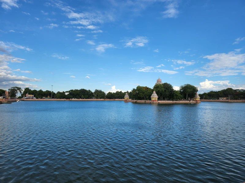 Best Local Markets in Madurai for Food, Crafts, and Real Community Life
