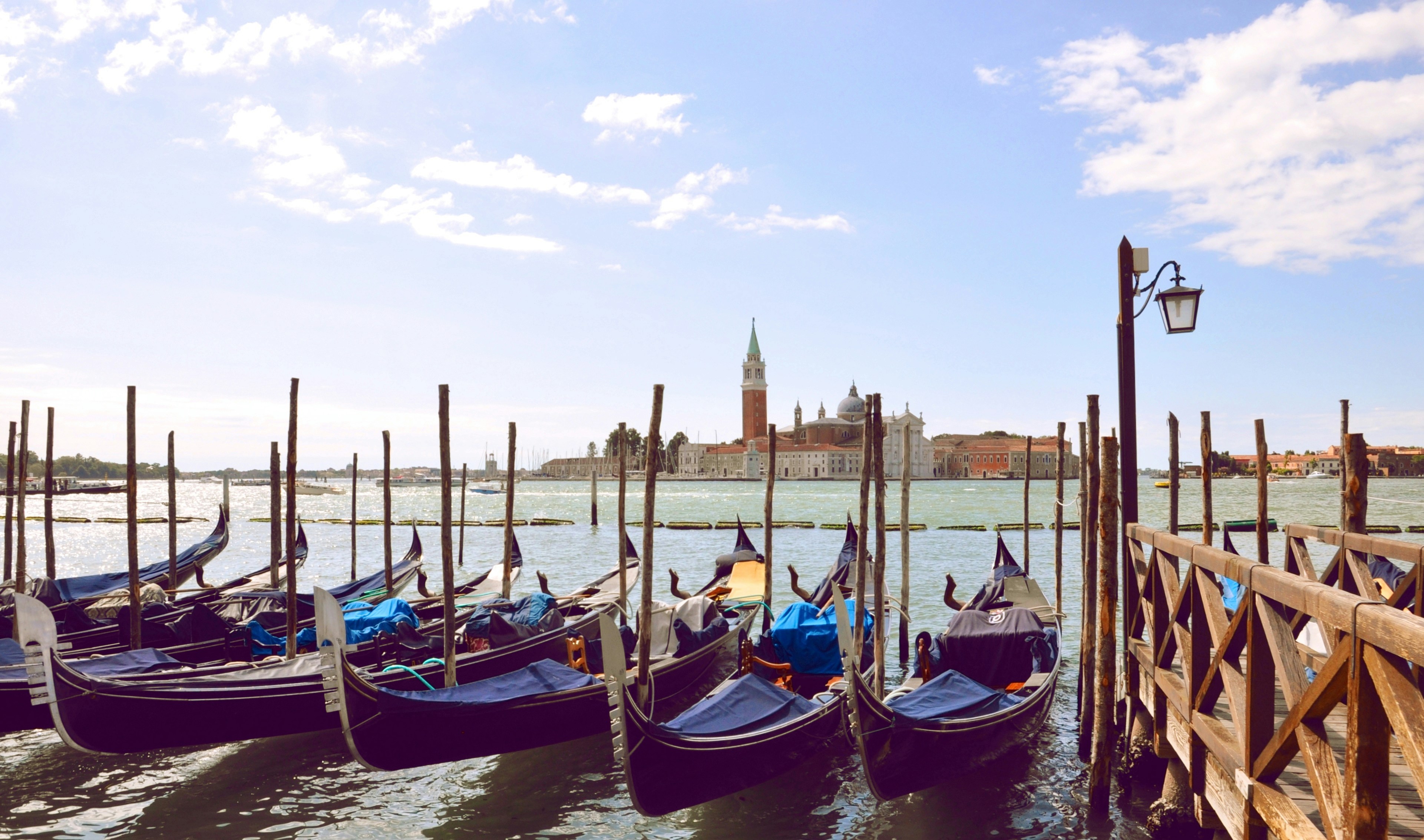 Photo by ninogakhokia