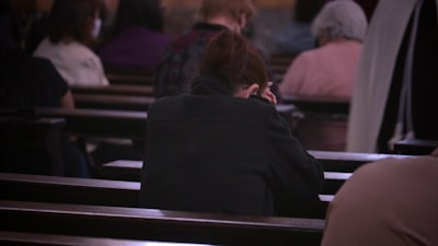 Cosa fare quando si entra in chiesa