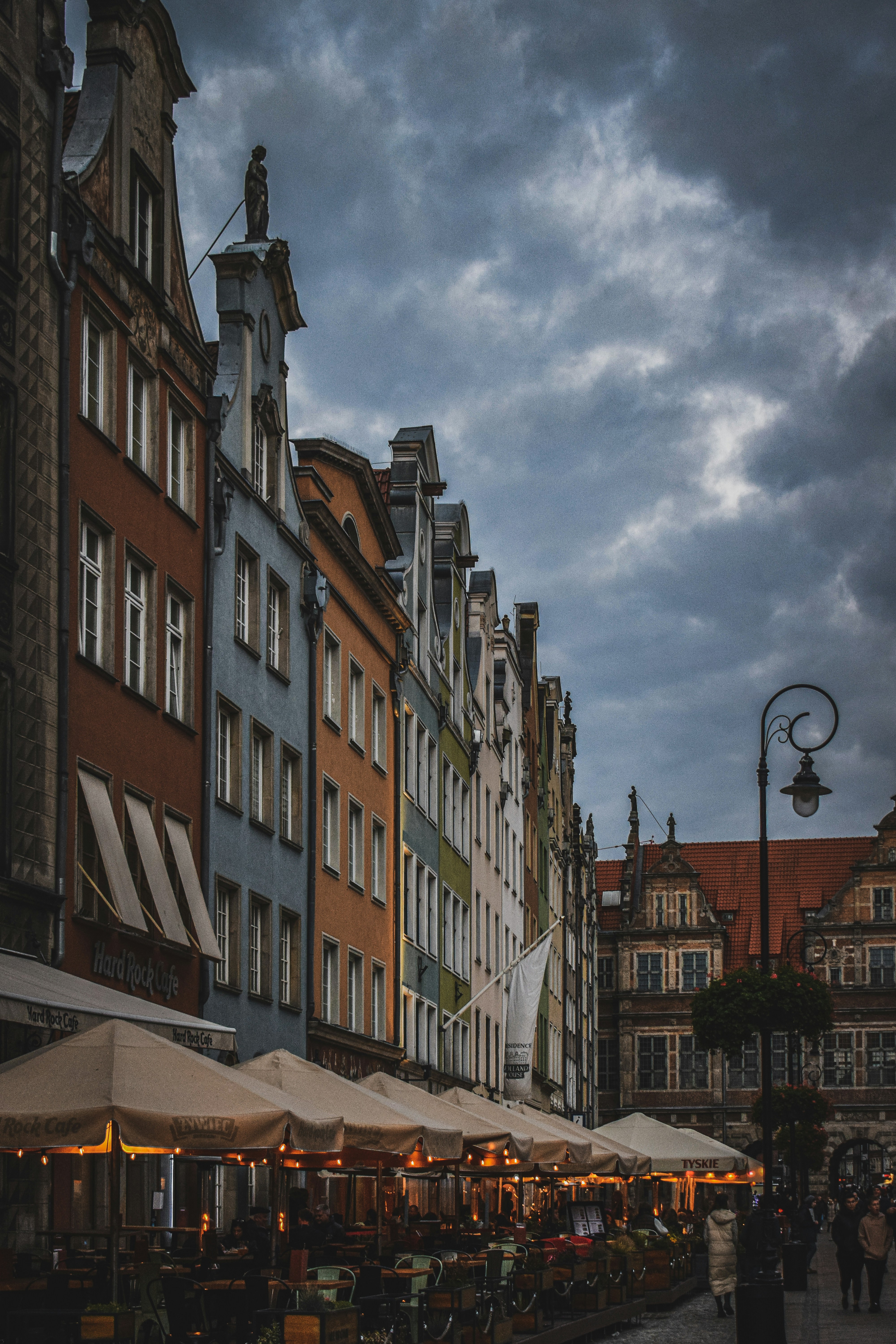 Photo by darya_tryfanava