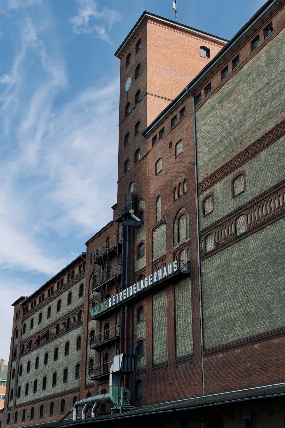 a tall brick building