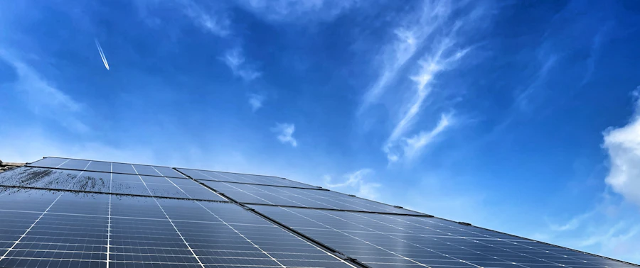 Close-up de célula fotovoltaica de alta eficiência