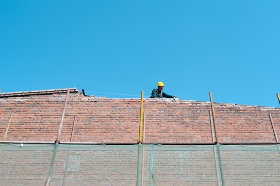 Bricklaying brick wall construction