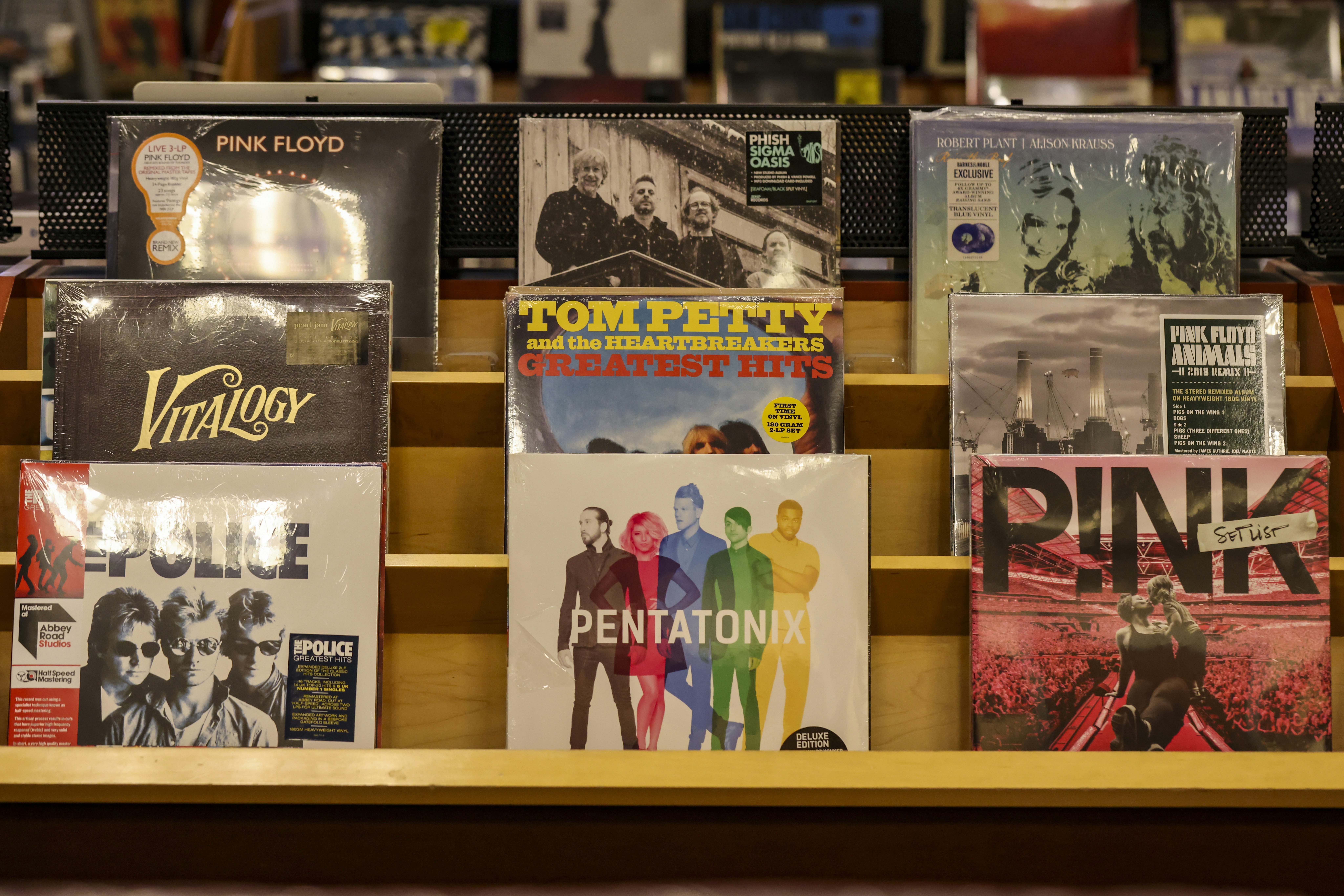 record stores are my happy photo place. don't bother me.