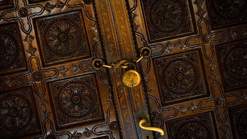 Alarm.com Smart Locks Explained: Z-Wave & PowerG Locks, Yale, Kwikset, Schlage Integration Banner