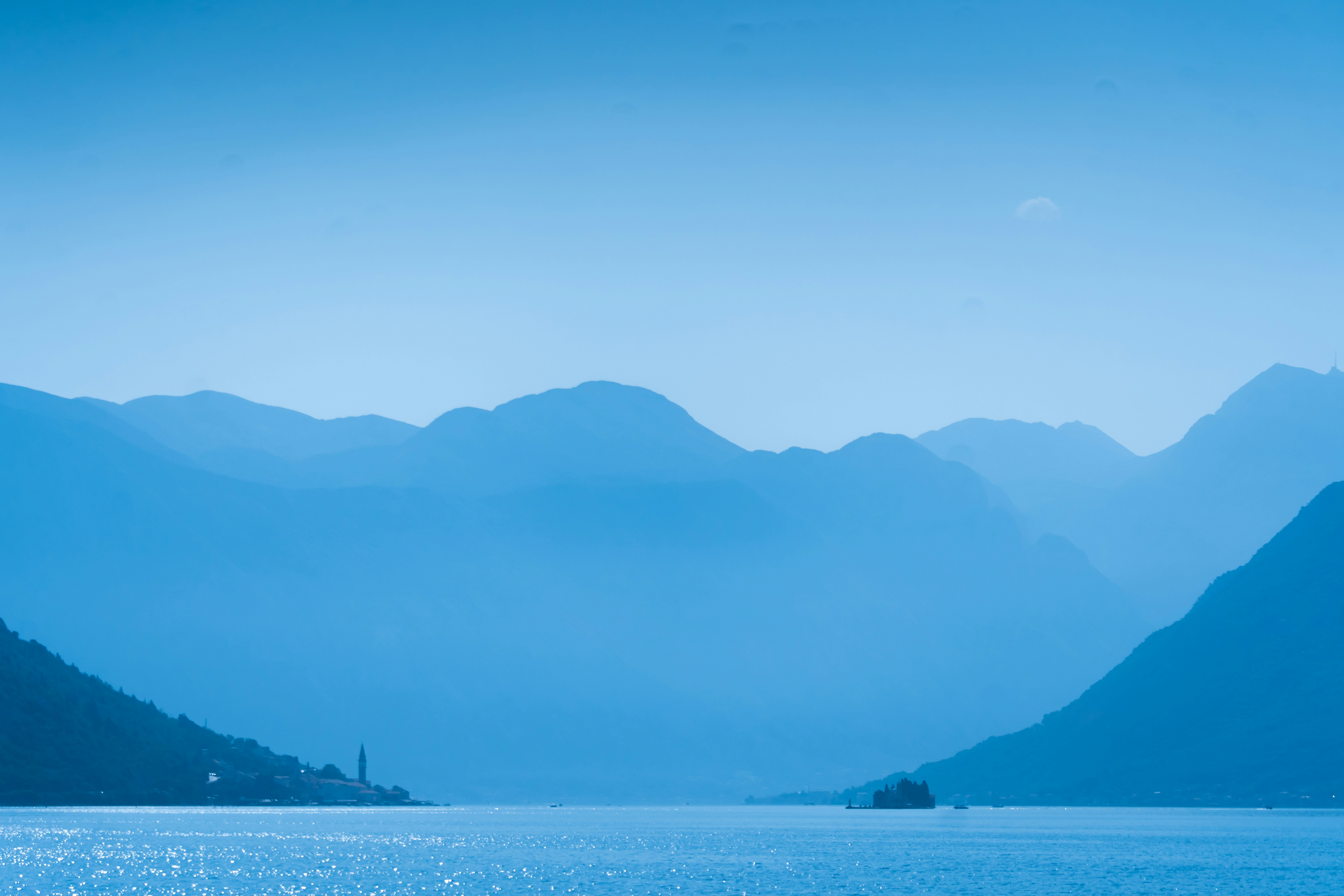 Photo by deanmilenkovic