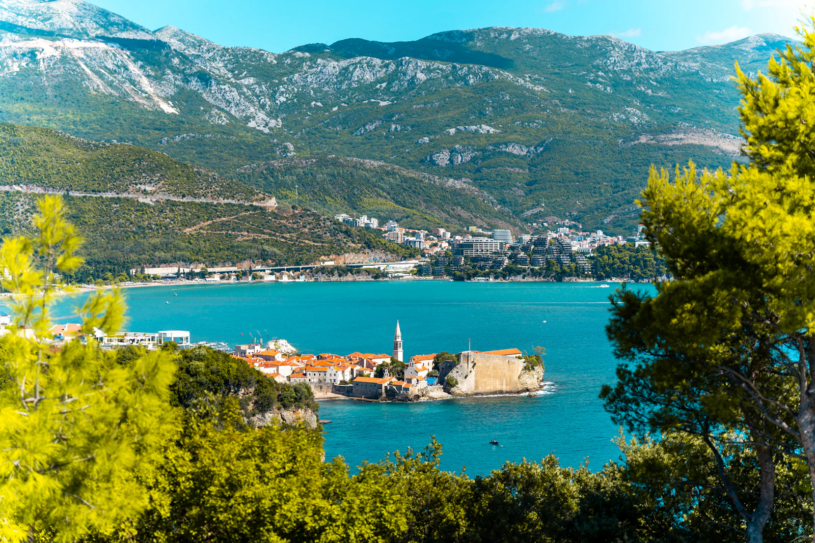 Herceg Novi: la puerta de Montenegro desde el mar