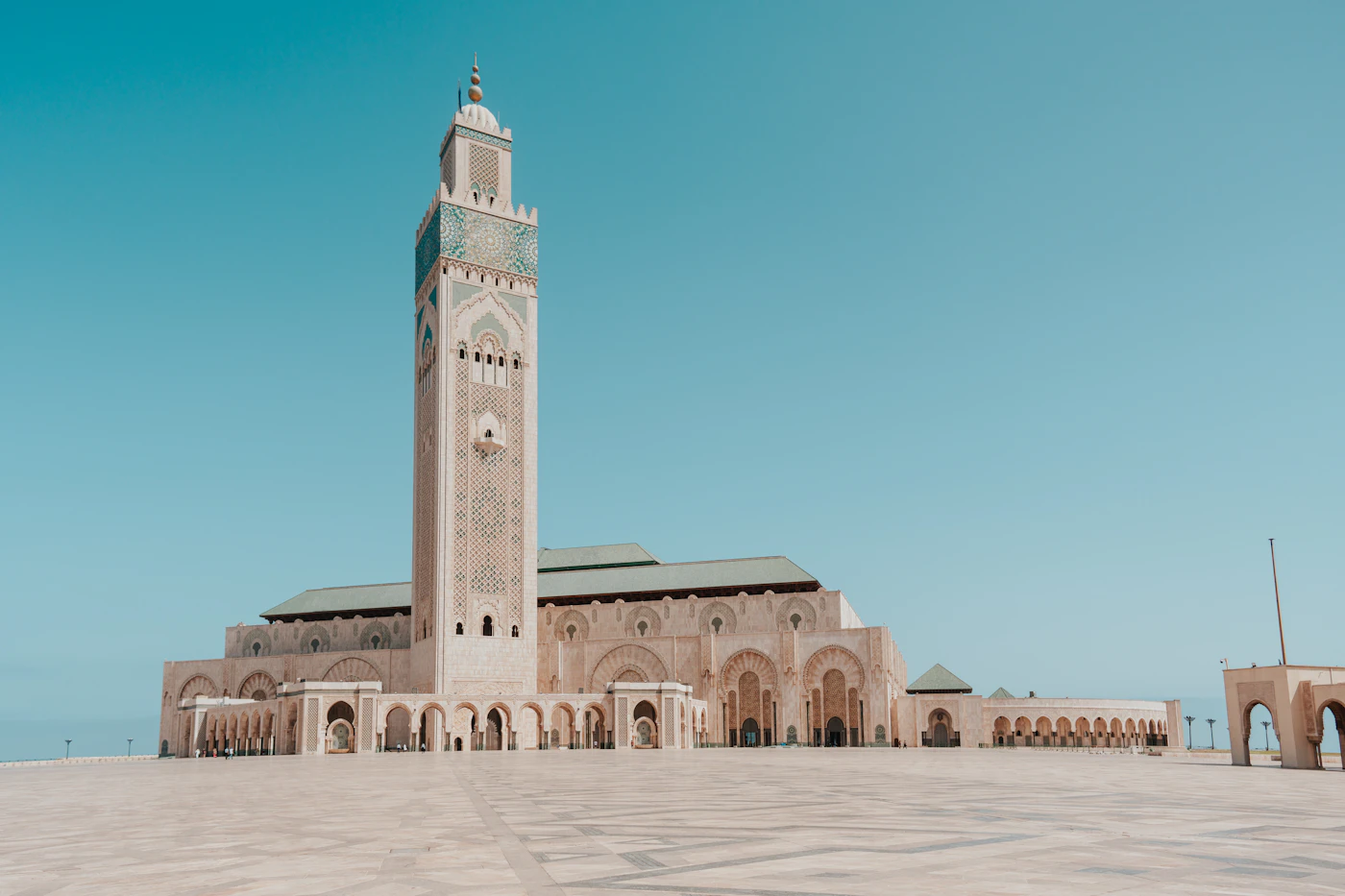 Hassan II mosque and the Casablanca cityscape, the largest market for English teaching jobs in Morocco