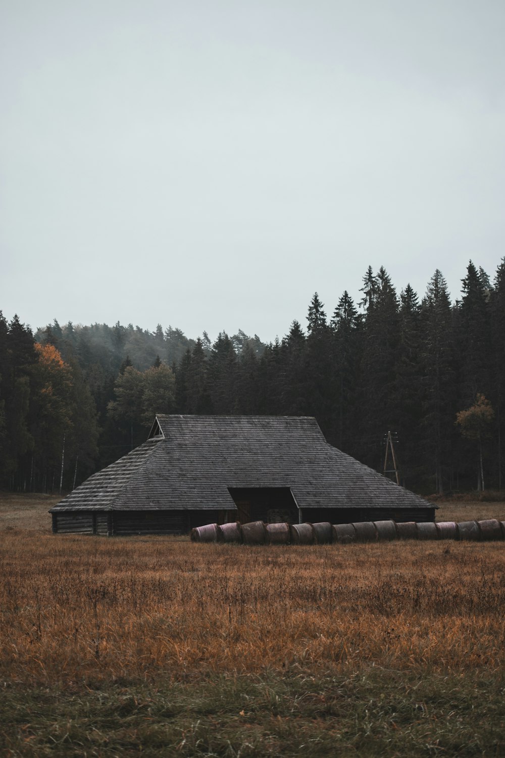 a barn in a field