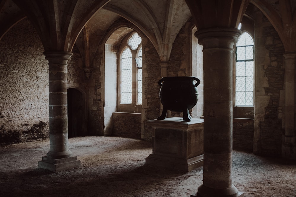 a statue in a room