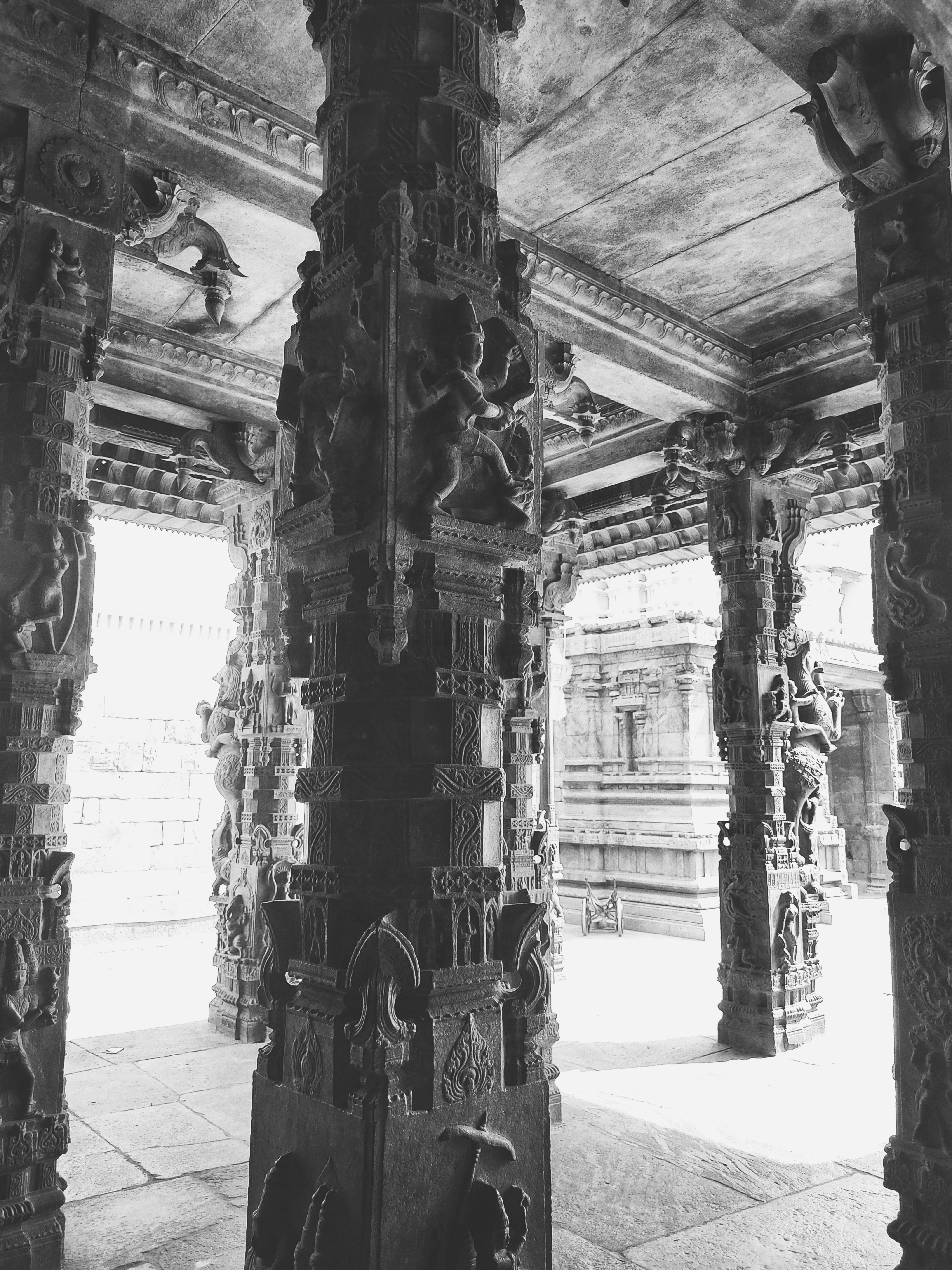 Photo by mendingstreet