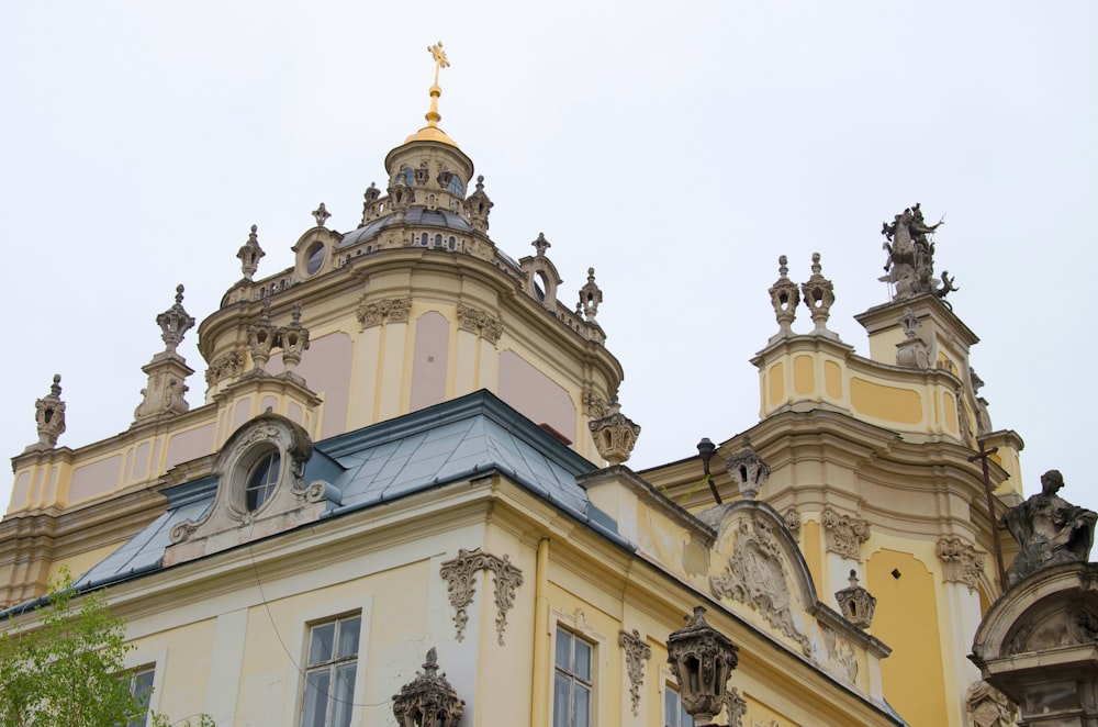 a building with a gold roof