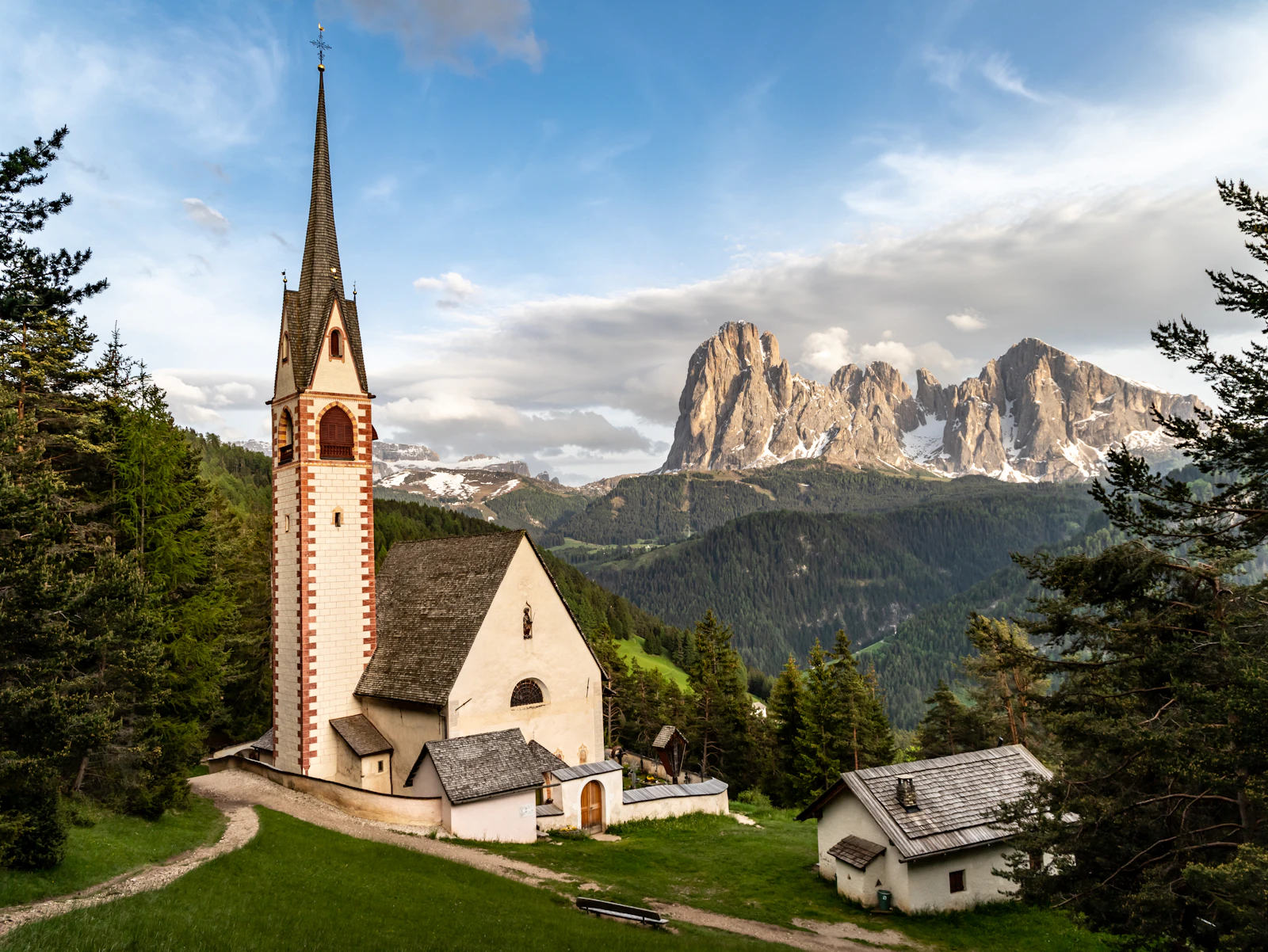 Aman Rosa Alpina Reopens in the Dolomites After a Complete Redesign
