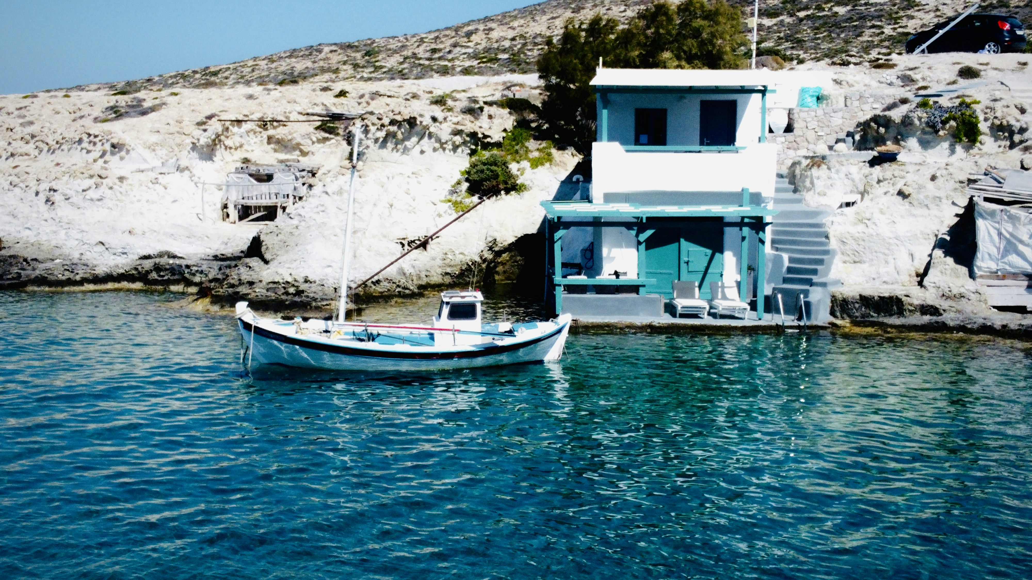 Photo by eliastsapaliaris