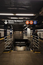 Map highlighting Brooklyn and Queens service areas with emergency icons.