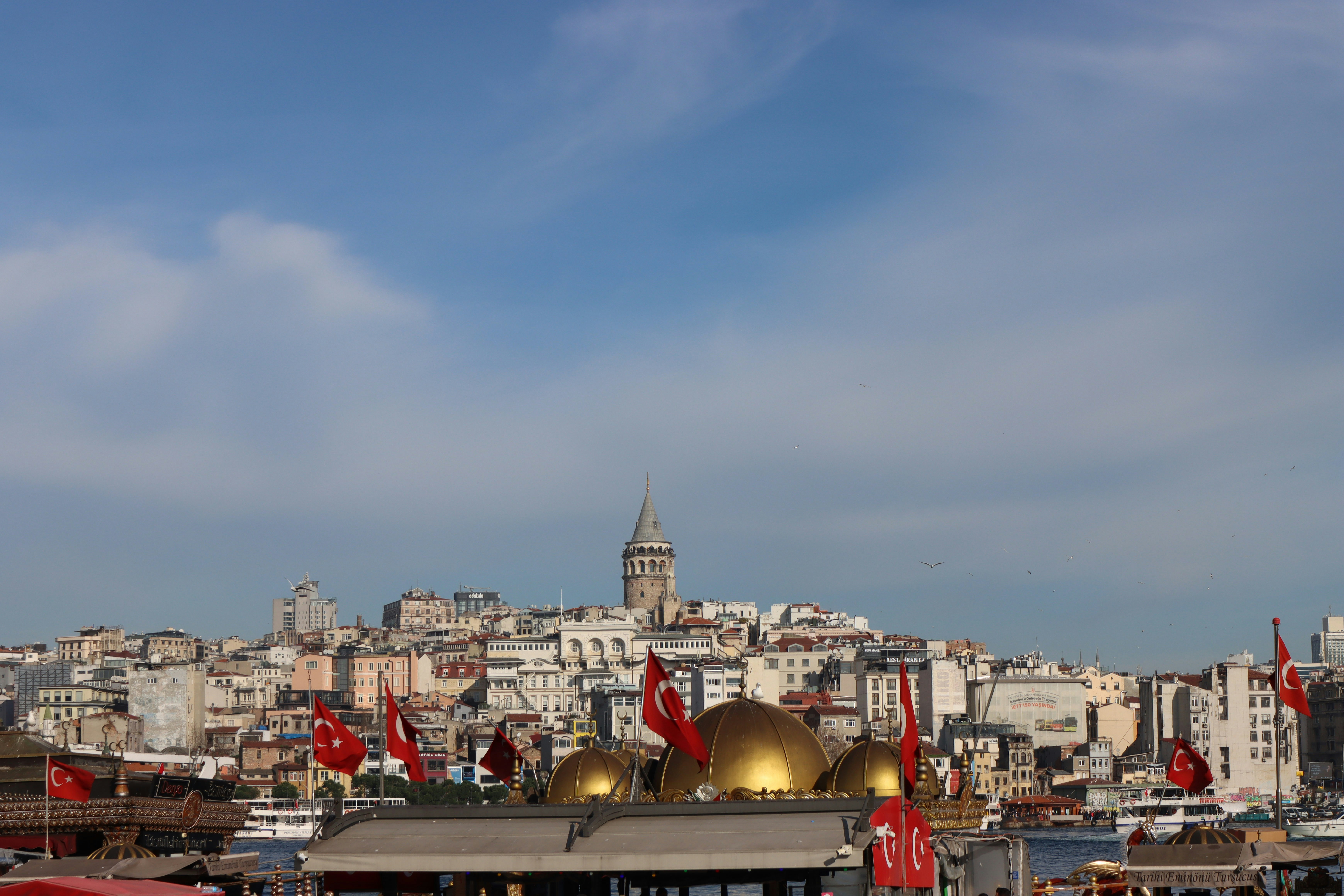 A city with many buildings