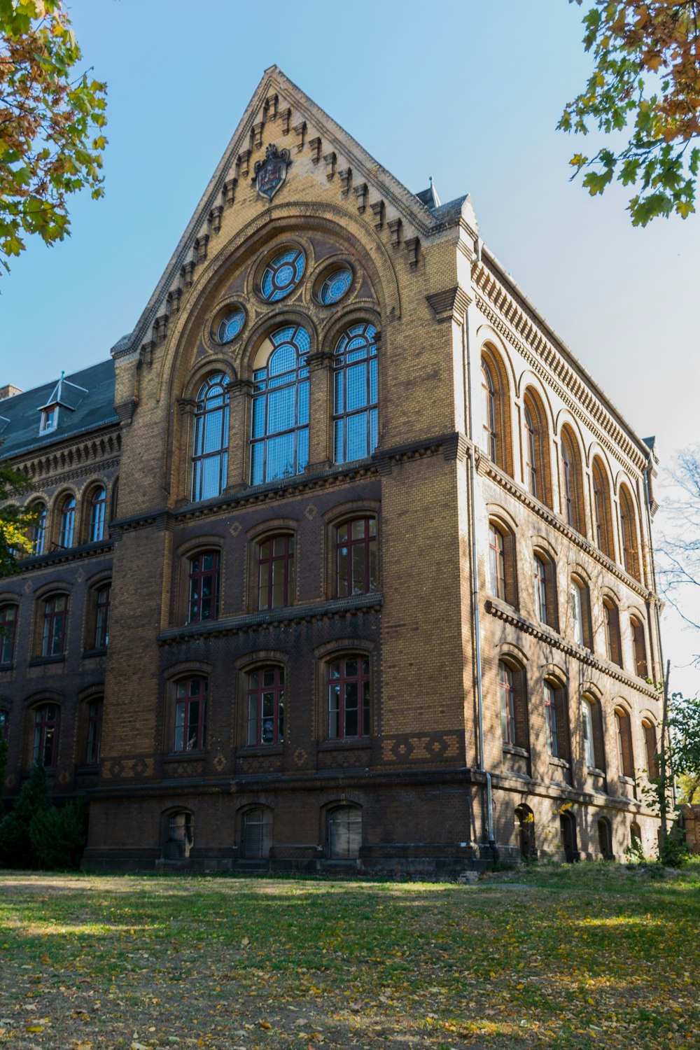 a large brick building