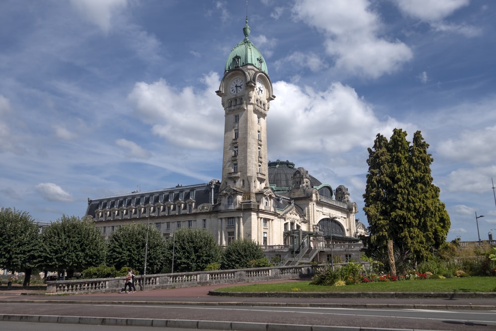 a large building with a clock tower